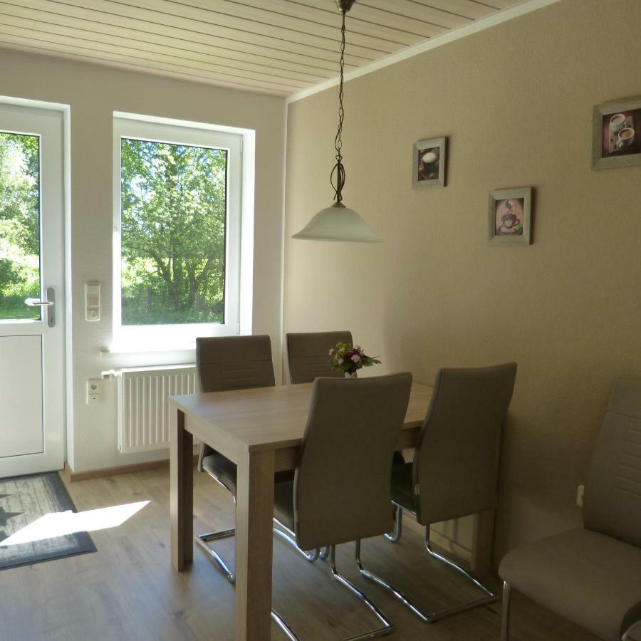 Zur Amsel Apartment Damnatz Exterior photo